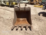 Front of used Bucket,Side of used Bucket